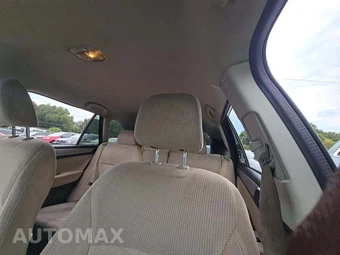 2019 Subaru Outback 2.5i Premium - miniatura 11