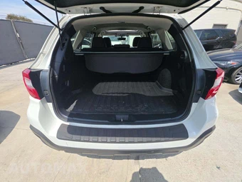 2019 Subaru Outback 3.6R Limited - miniatura 11