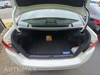 2019 Subaru WRX Premium – miniatura 14