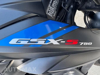 2019 Suzuki GSX-S750 – miniatura 9