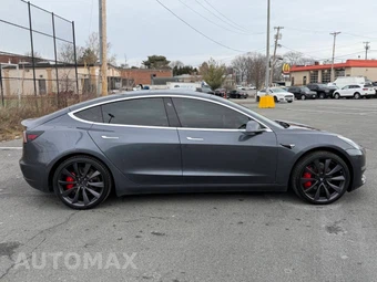 2019 Tesla Model 3 - miniatura 10