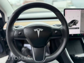 2019 Tesla Model 3 - miniatura 29