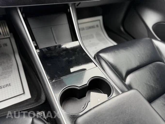 2019 Tesla Model 3 - miniatura 31