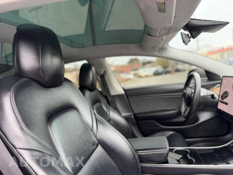 2019 Tesla Model 3 - miniatura 34
