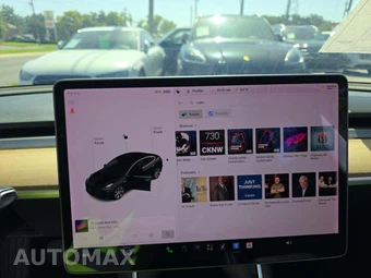 2019 Tesla Model 3 Long Range – miniatura 10