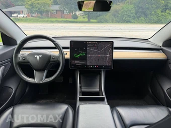 2019 Tesla Model 3 Long Range – miniatura 11
