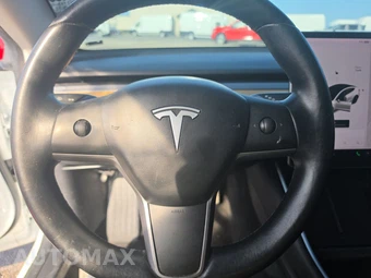2019 Tesla Model 3 Long Range – miniatura 10
