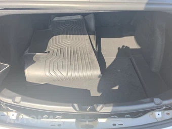 2019 Tesla Model 3 Long Range – miniatura 16