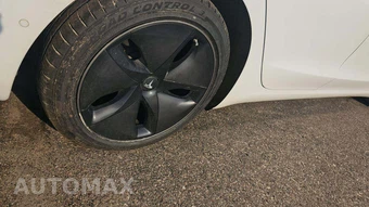 2019 Tesla Model 3 Long Range - miniatura 23