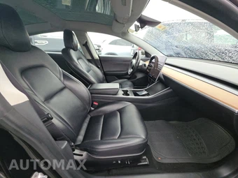 2019 Tesla Model 3 Long Range - miniatura 8
