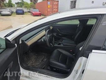 2019 Tesla Model 3 Long Range – miniatura 13