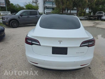 2019 Tesla Model 3 Long Range – miniatura 5