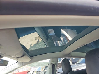 2019 Tesla Model 3 Long Range – miniatura 18