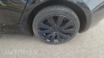 2019 Tesla Model 3 Long Range – miniatura 32