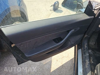2019 Tesla Model 3 Long Range – miniatura 9