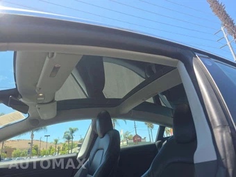 2019 Tesla Model 3 Long Range – miniatura 11