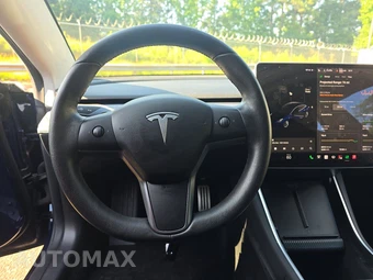 2019 Tesla Model 3 Long Range – miniatura 10