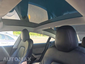 2019 Tesla Model 3 Long Range – miniatura 19