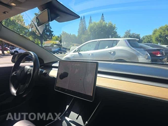 2019 Tesla Model 3 Long Range – miniatura 22
