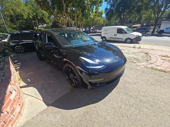 2019 Tesla Model 3 Long Range – miniatura 4