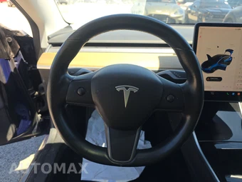 2019 Tesla Model 3 Long Range – miniatura 10
