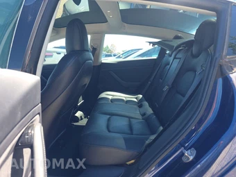 2019 Tesla Model 3 Long Range – miniatura 13