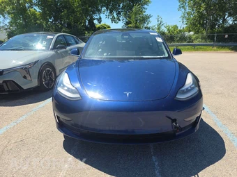 2019 Tesla Model 3 Long Range – miniatura 2