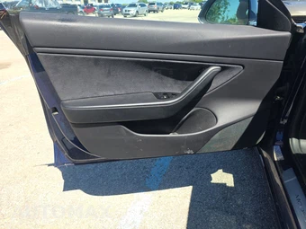 2019 Tesla Model 3 Long Range – miniatura 9
