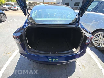 2019 Tesla Model 3 Long Range – miniatura 14