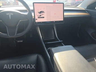 2019 Tesla Model 3 Long Range – miniatura 11