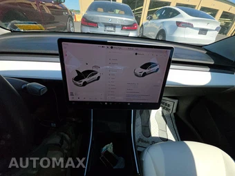 2019 Tesla Model 3 Long Range – miniatura 11
