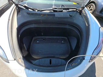 2019 Tesla Model 3 Long Range – miniatura 15