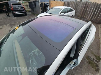 2019 Tesla Model 3 Mid Range – miniatura 12