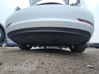 2019 Tesla Model 3 Mid Range – miniatura 16
