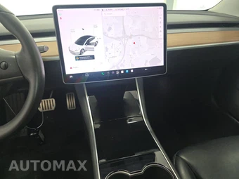 2019 Tesla Model 3 Performance – miniatura 11