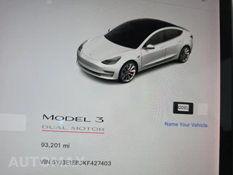 2019 Tesla Model 3 Performance – miniatura 12