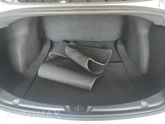 2019 Tesla Model 3 Performance – miniatura 16