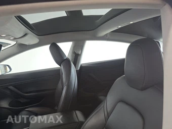 2019 Tesla Model 3 Performance – miniatura 18