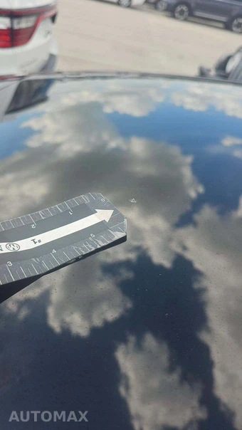 2019 Tesla Model 3 Performance – miniatura 28