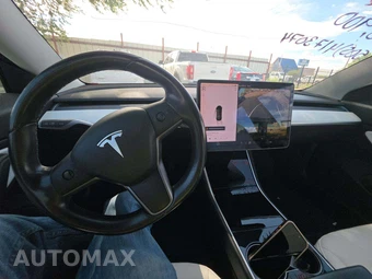 2019 Tesla Model 3 Standard Range – miniatura 6