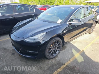2019 Tesla Model 3 Standard Range Plus — samochód z USA z aukcji Manheim, oferta Kup Teraz w AUTOMAX