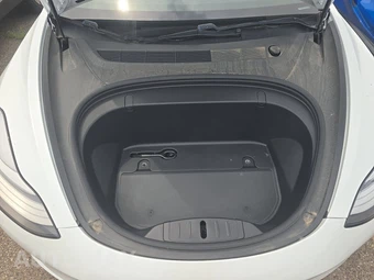 2019 Tesla Model 3 Standard Range Plus – miniatura 15