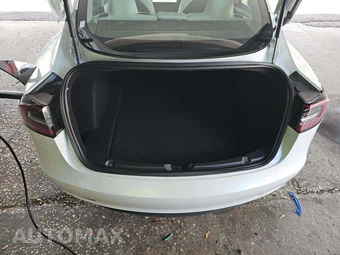 2019 Tesla Model 3 Standard Range Plus - miniatura 14