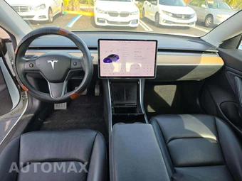 2019 Tesla Model 3 Standard Range Plus - miniatura 10