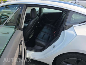 2019 Tesla Model 3 Standard Range Plus - miniatura 13
