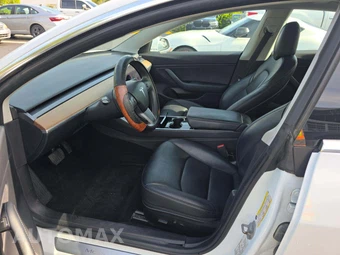 2019 Tesla Model 3 Standard Range Plus - miniatura 6