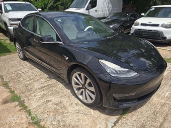2019 Tesla Model 3 Standard Range Plus - miniatura 4