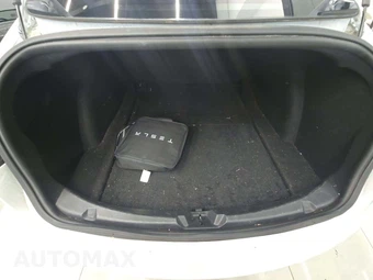 2019 Tesla Model 3 Standard Range Plus – miniatura 14
