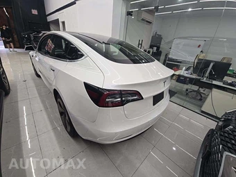 2019 Tesla Model 3 Standard Range Plus – miniatura 2