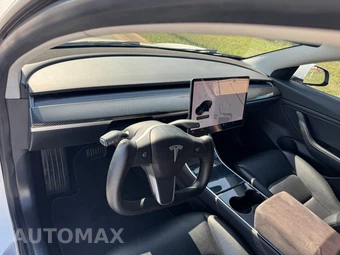 2019 Tesla Model 3 Standard Range Plus – miniatura 10